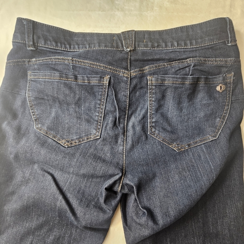 Democracy Jeans Absolution Skinny Women’s 14 Dark Wash - Picture 9 of 12